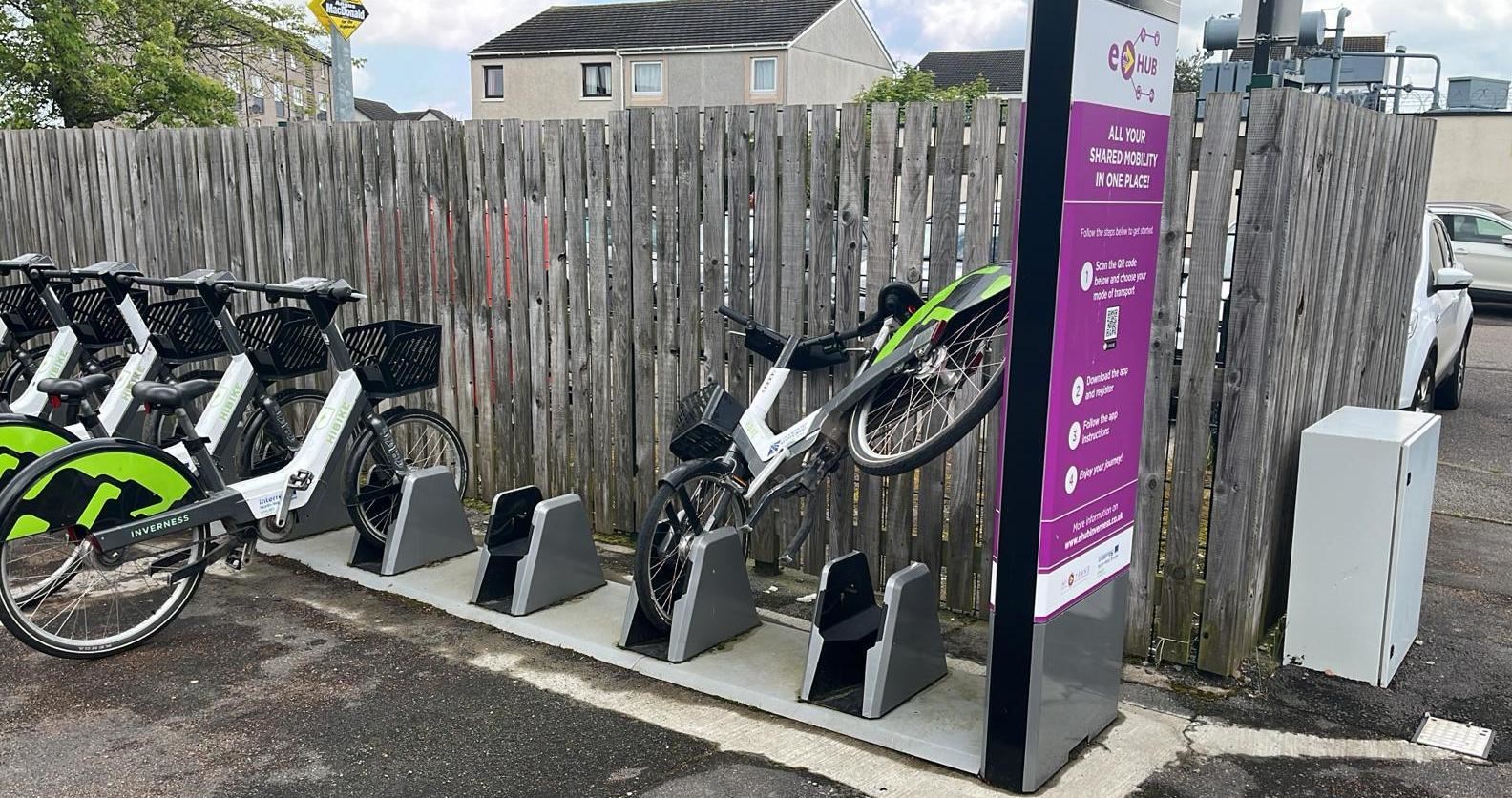A recent case of vandalism on a Hi-Bike at a HITRANS docking station.