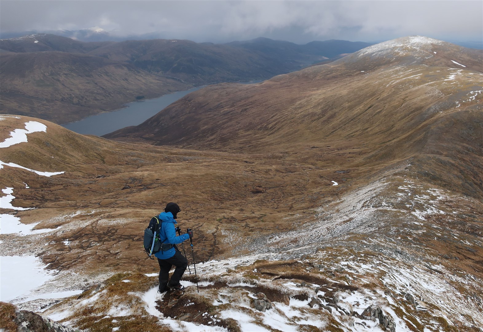 Loch Mullardoch and Toll Creagach from the base of Tom a' Choinich's east ridge.