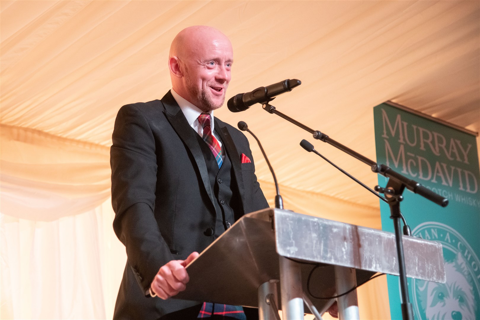 Festival chairman George McNeil delivers his opening address to dinner guests. Picture: Daniel Forsyth