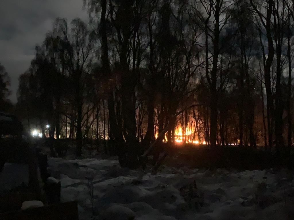 Firefighters are currently at the scene trying to bring the lorry fire under control.