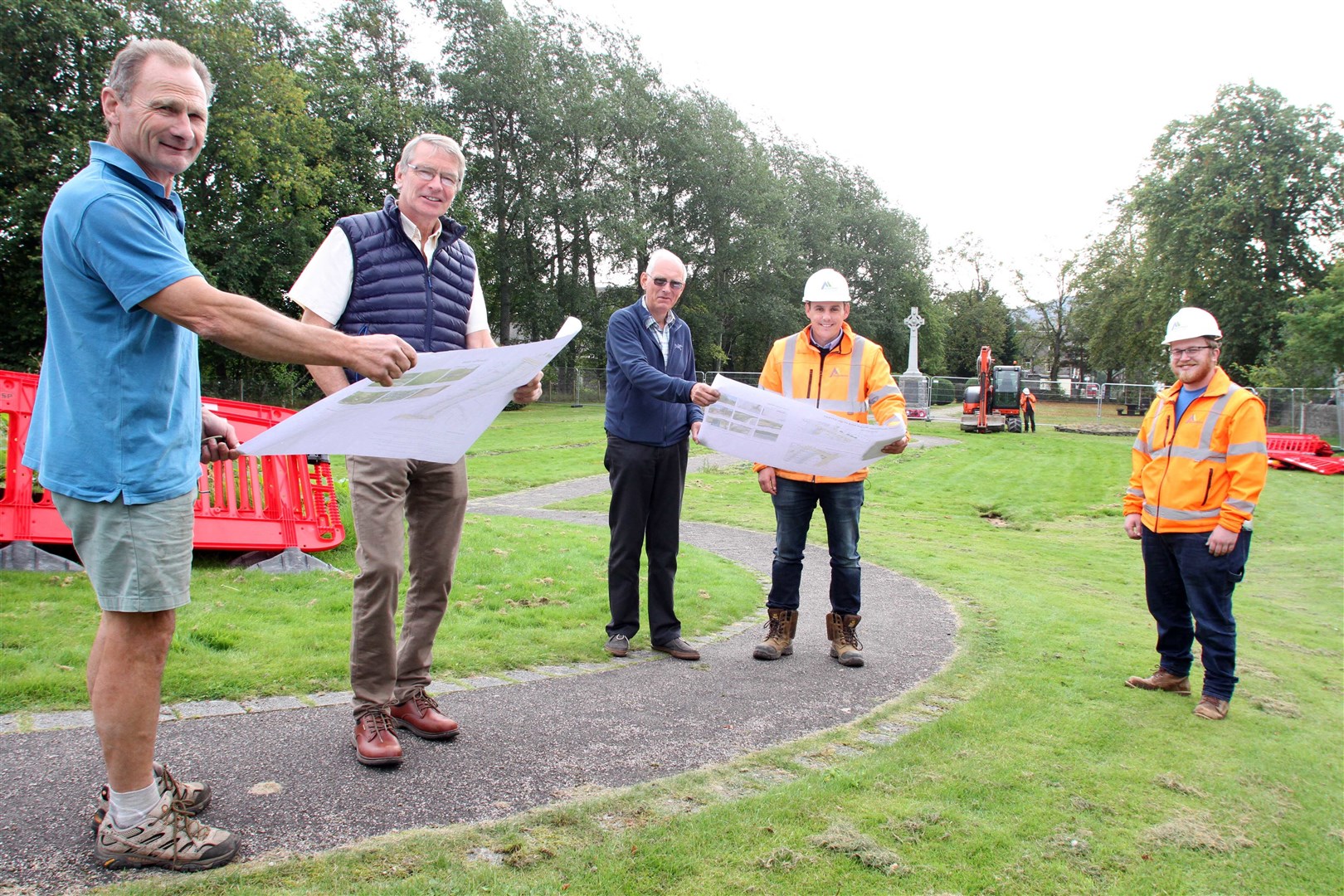 From left, Bob Kinnaird, Kenny Deans, Gilmour Strang of KCDC check out the plans with Darren Hendry (contracts manager) and William Watts (site engineer)