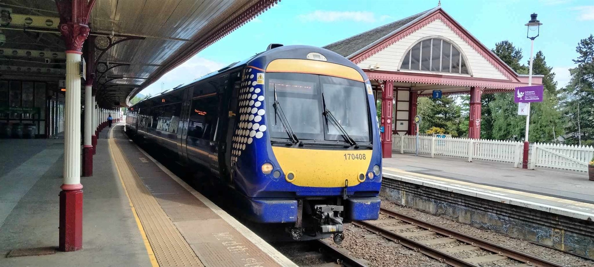 The first train that was halted today at Aviemore. Passengers were guided to the bus stop.