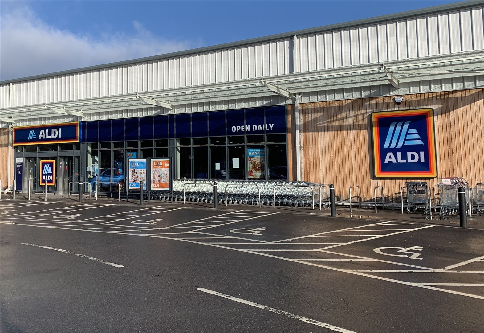 Aldi has revealed Christmas opening hours for its store
