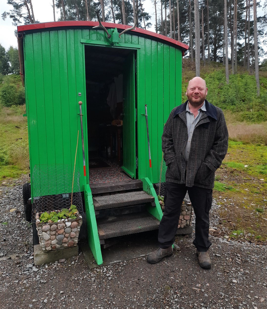 Steve MacLennan and his wife Mary donated towards the restoration of the Woodsman's caravan.