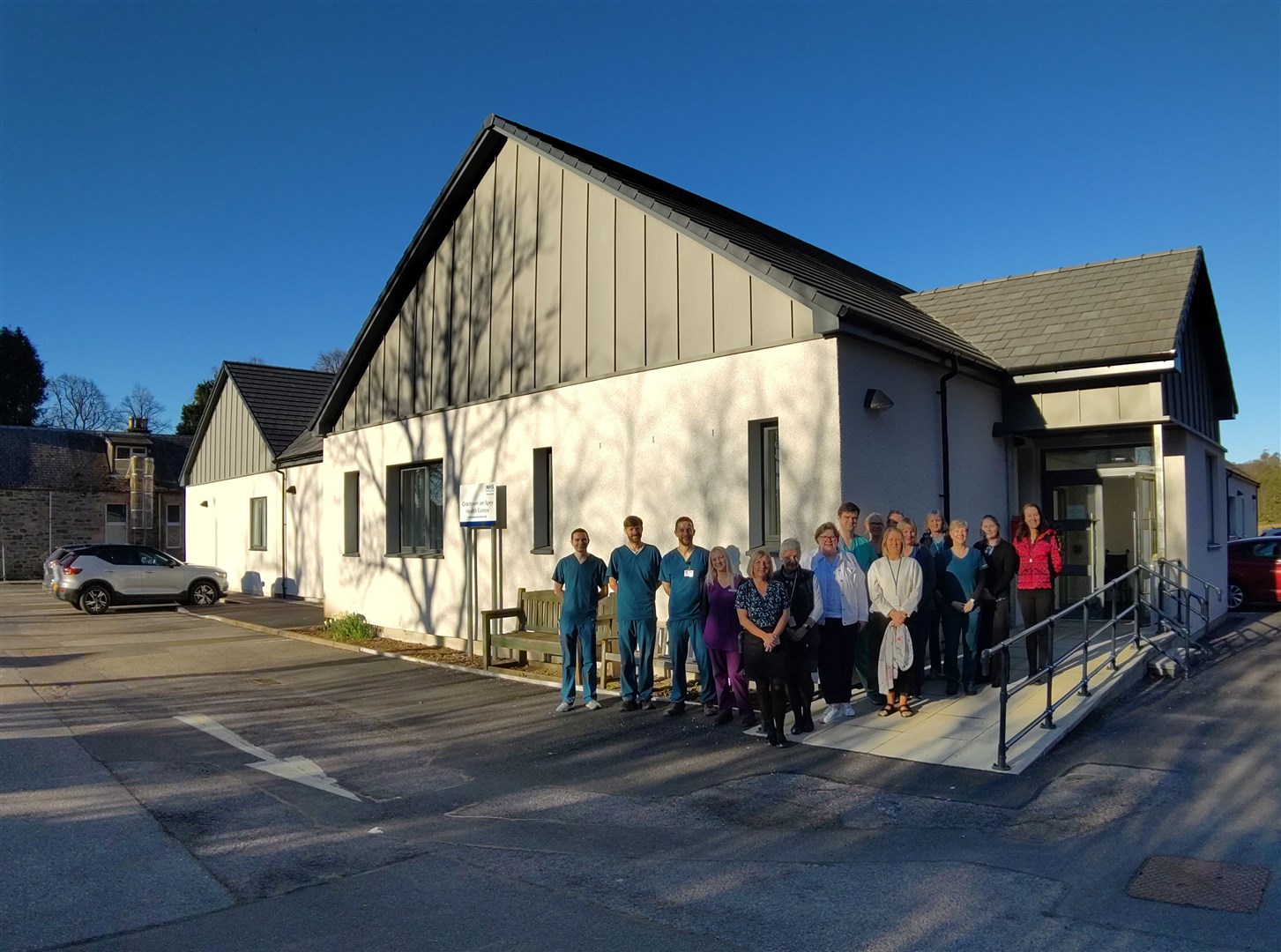 GPs and staff in front of the redeveloped Grantown Health Centre.