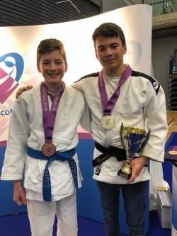 Corey and Cameron Foster celebrate their success at the Scottish Open.