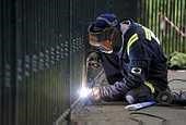 Council start work on railings