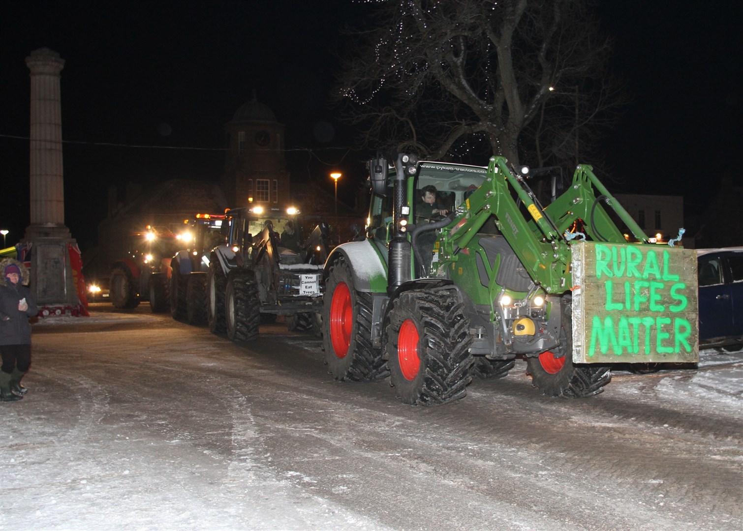 Tractors arrived in convoy for the demo in Grantown.