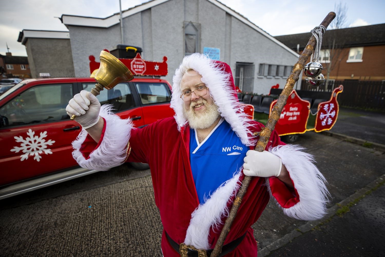 Robert Hillerby takes his sleigh on stops across Northern Ireland ahead of Christmas Day (Liam McBurney/PA)