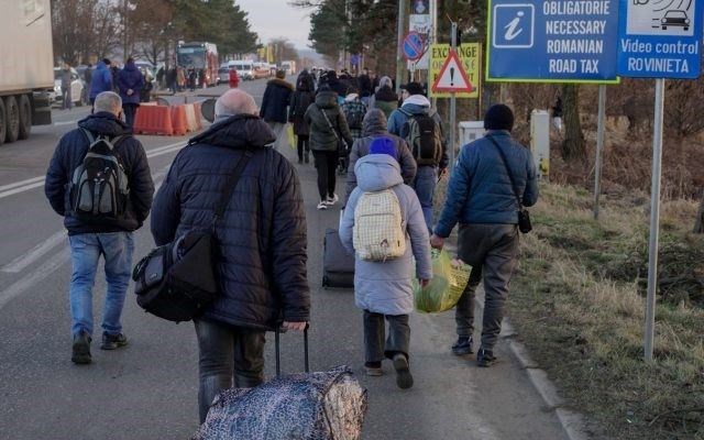 Refugees arriving in the North-eastern Romanian city of Suceava.