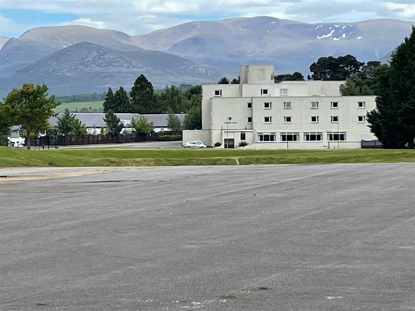 The Aviemore Hotel now has permission in place for major improvements to its appearance.