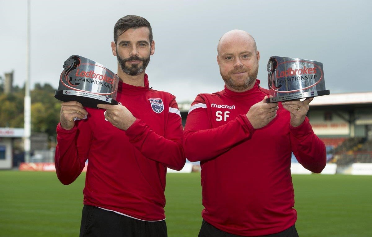 Stuart Kettlewell and Steven Ferguson with their awards.