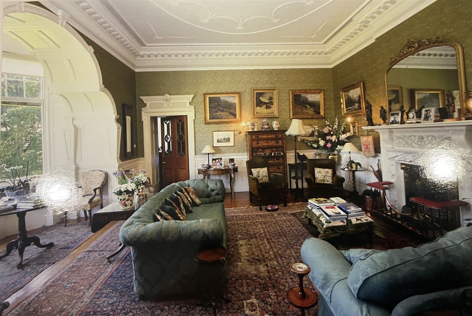 The sitting room of Balavil House before the sale to the Heeremas.