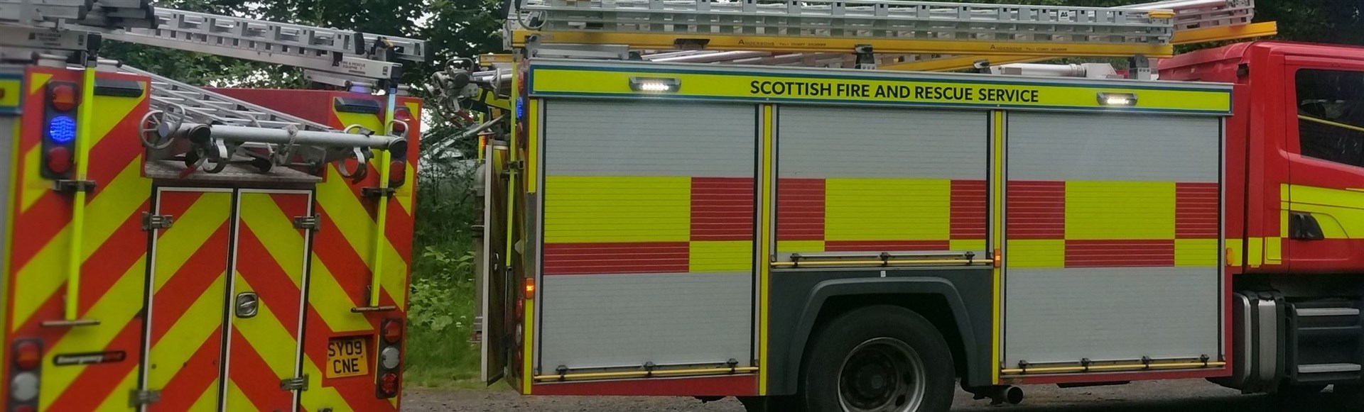 Four crews were sent to the scene by the SFRS