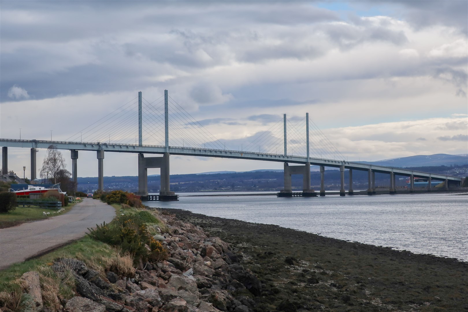 The Kessock Bridge has re-opened to traffic.