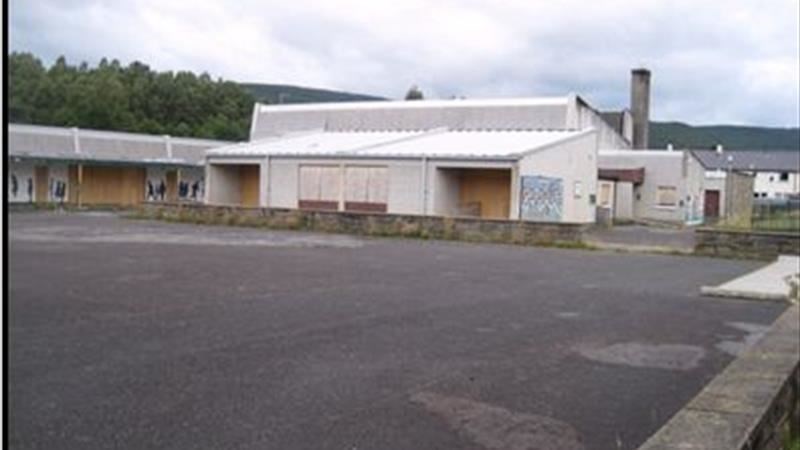 The former Aviemore Primary School site at Milton Park is one possible site. The school has been demolished and the ground is lying vacant with plans for social housing by the council.