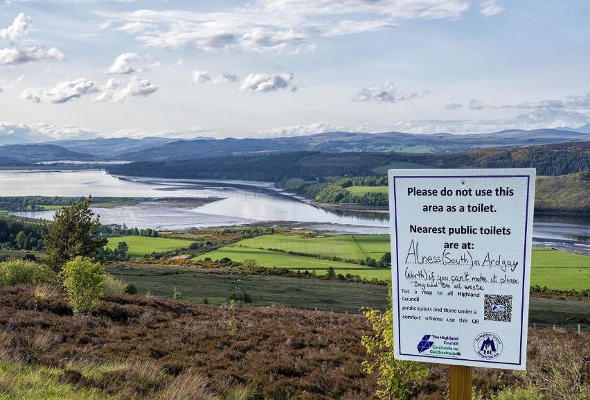 Signs like this one on Struie Hill advising visitors to “not use this areas as a toilet” just a few years would have been unthinkable. Picture: NC500 The dirty truth.