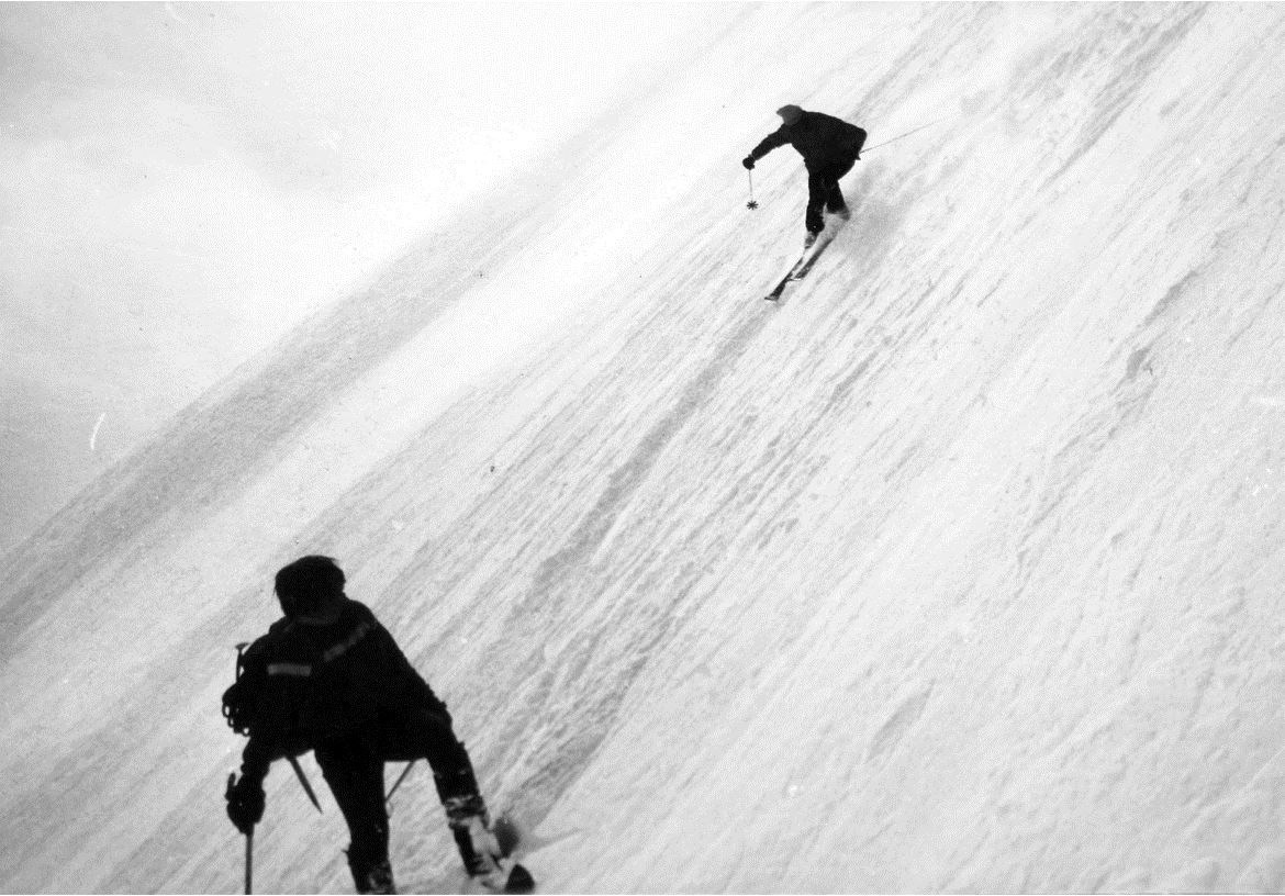Derek Brightman putting in a turn on the pair's death-defying descent of the North face of Mont Blanc's summit.