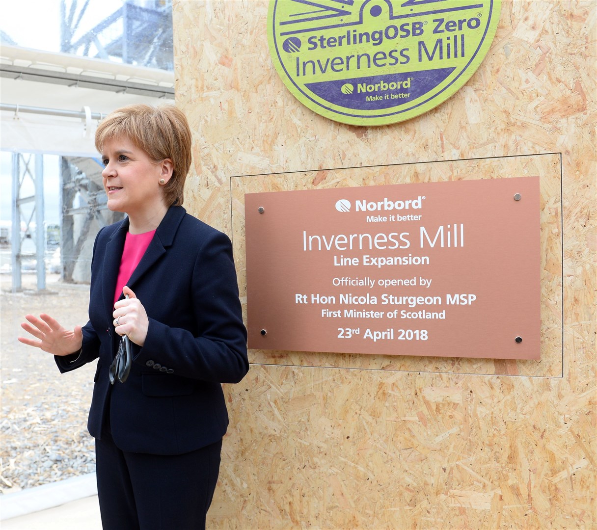 First Minister Nicola Sturgeon opens Expansion at Norbord...Picture: Gary Anthony. Image No.040882.