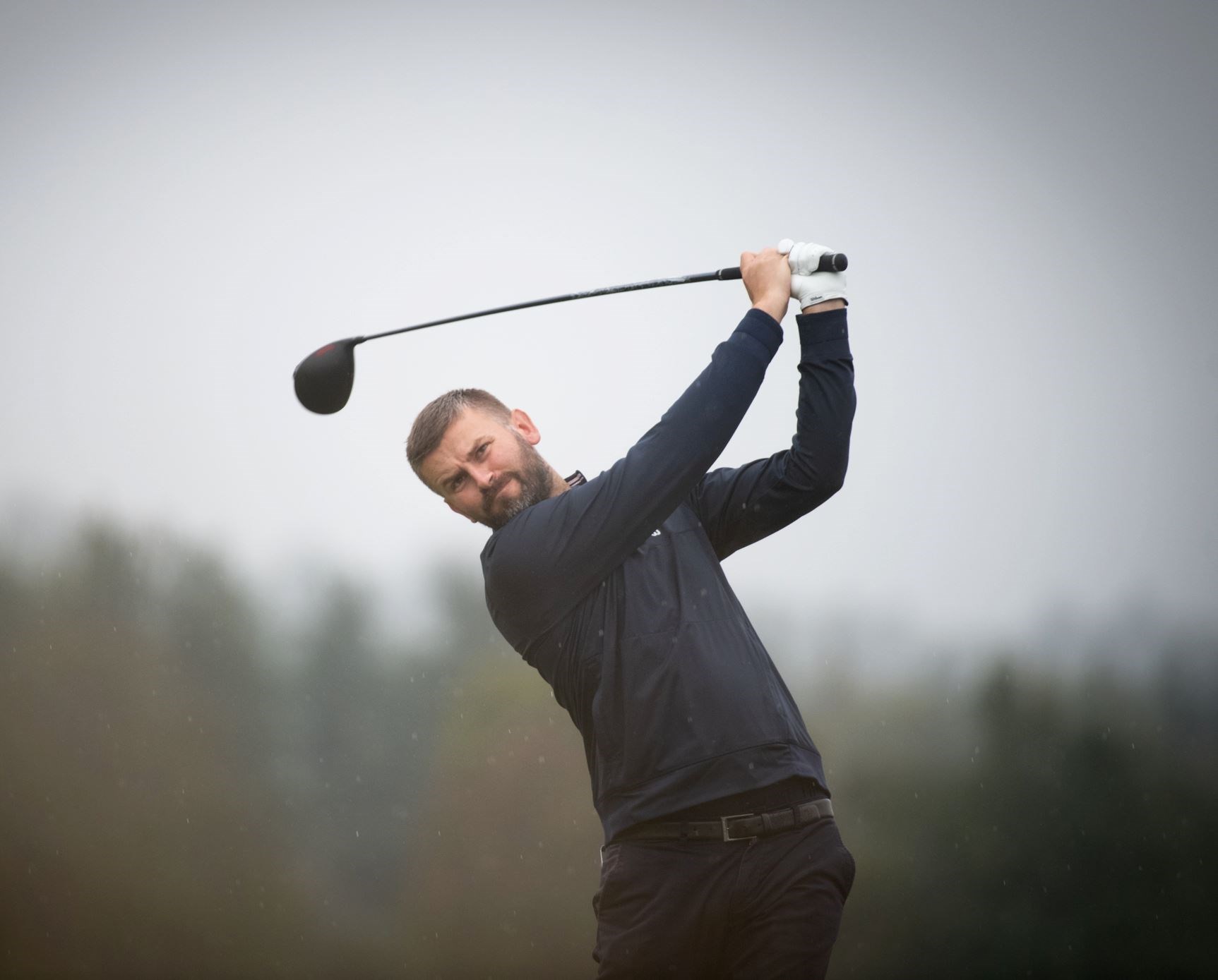 Nice form with the driver.
