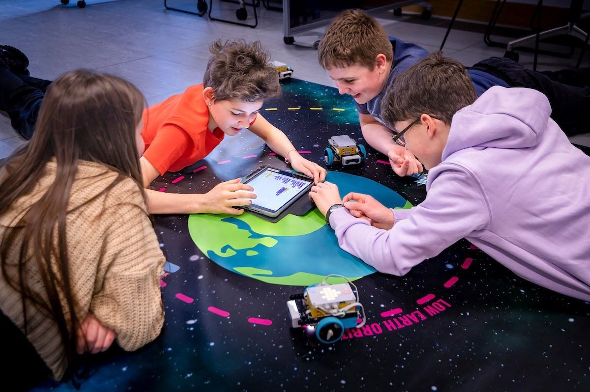 SSA’s Pop-Up Newton Room will be delivering sessions for 215 students from Grantown Grammar School and four local primary schools during August and September.