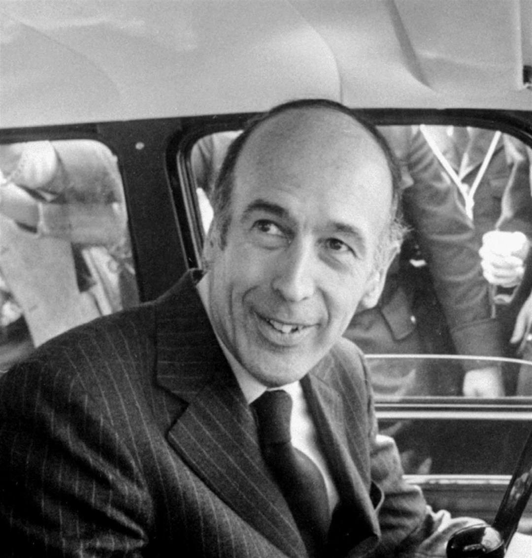 Giscard died at his home after contracting Covid-19.
