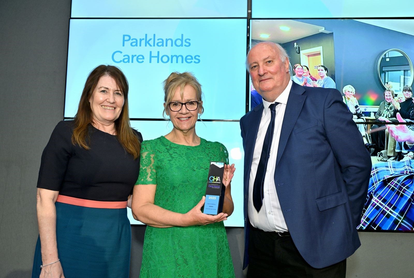 Lindsey Anderson and Jacqui Ferguson from Parklands with Care Home Awards host Alan Dedicoat.