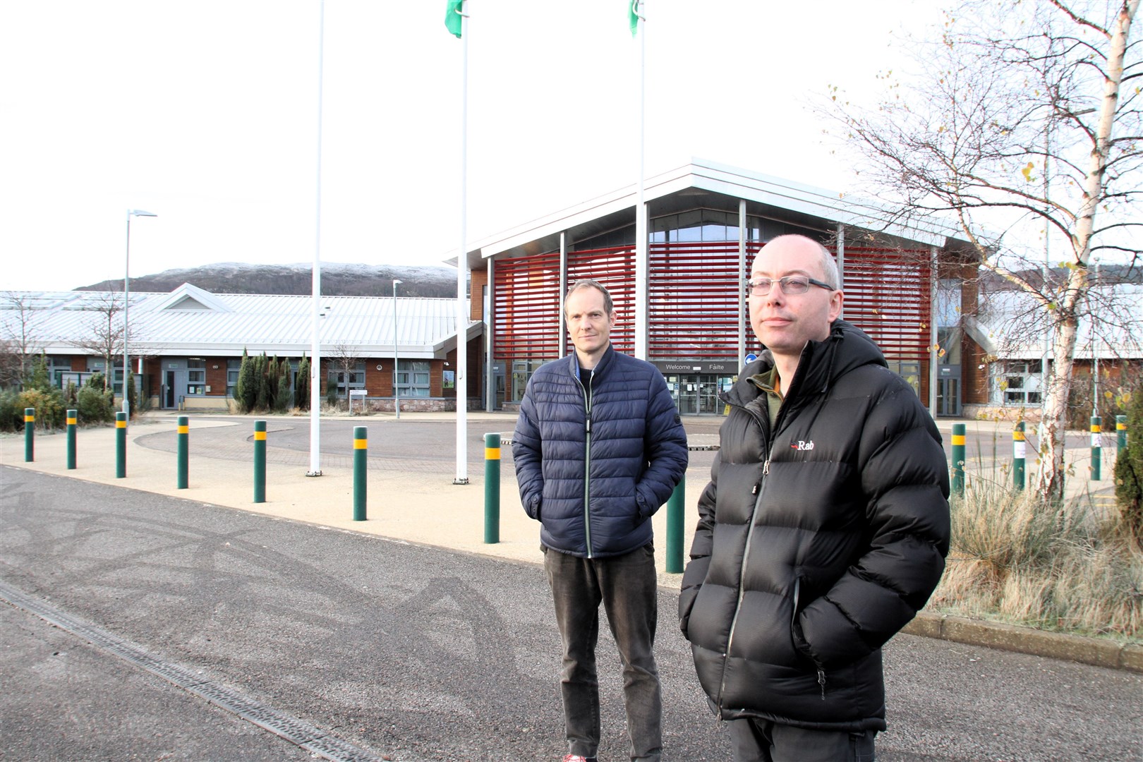 Concerned parents Mike Dearman and Andy Norrie outside of Aviemore Primary School.