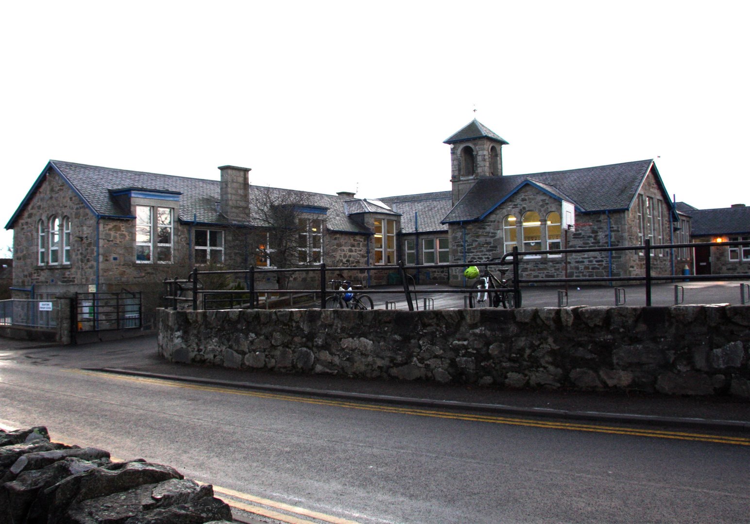Grantown Primary School where thee have been traffic issues in the past
