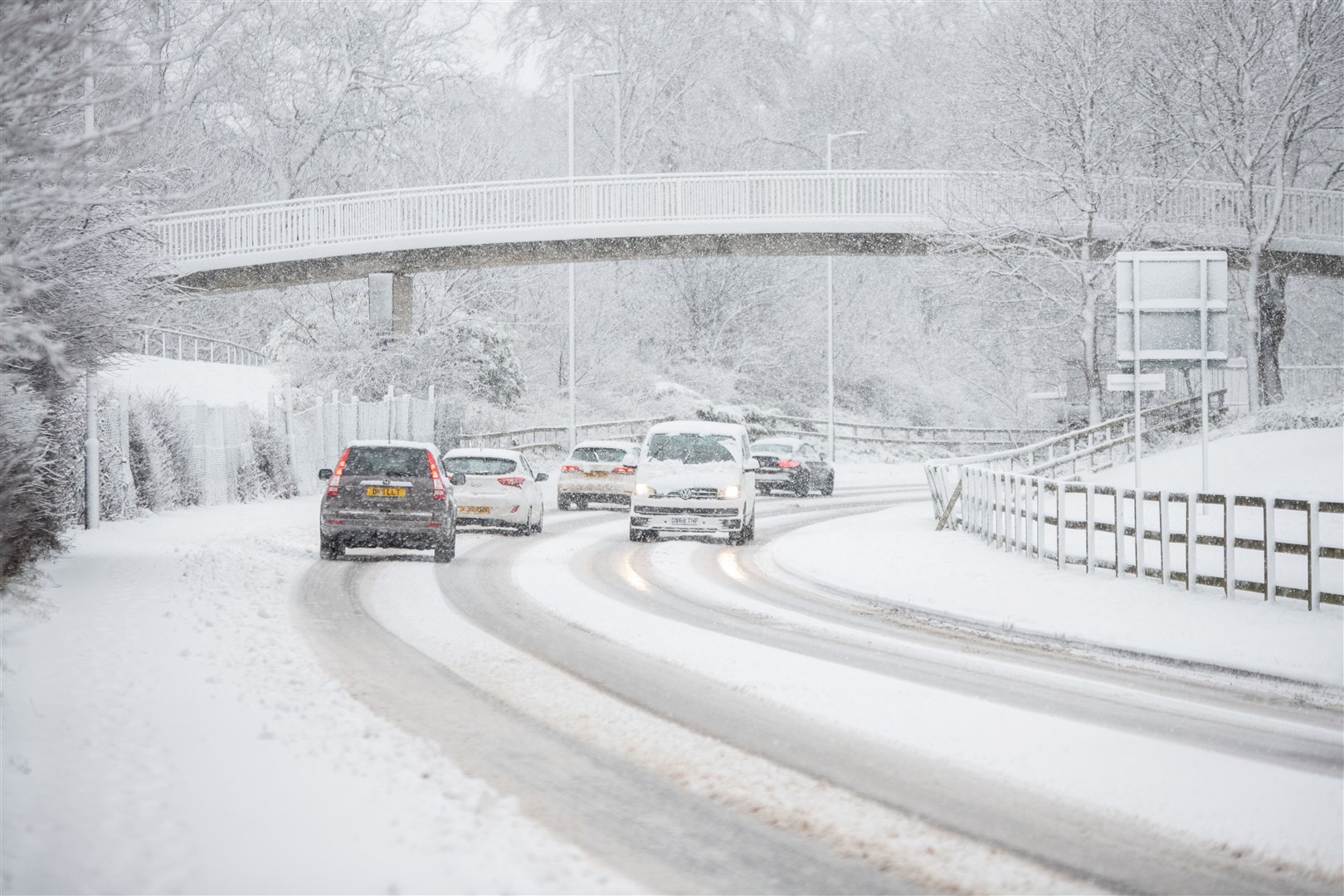 Snowy scenes from around Elgin Town Centre - 7th January 2025.Picture: Daniel Forsyth.