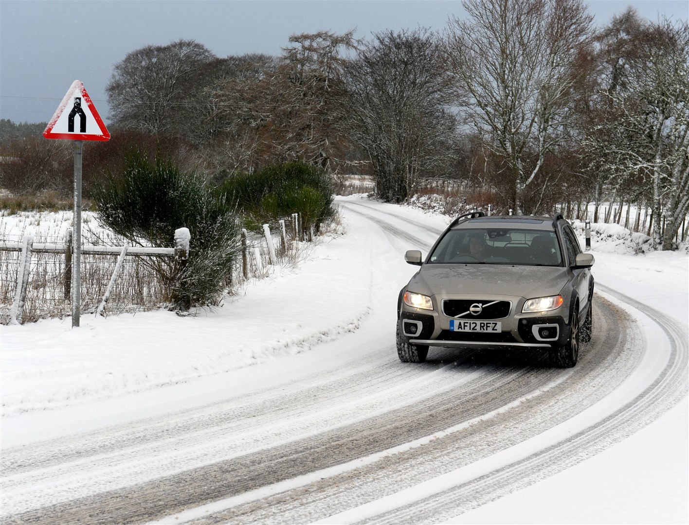 A snow warning has been issued for parts of the Highlands, Moray, Aberdeenshire, the Northern Isles and Lewis & Harris. Picture: Gary Anthony.