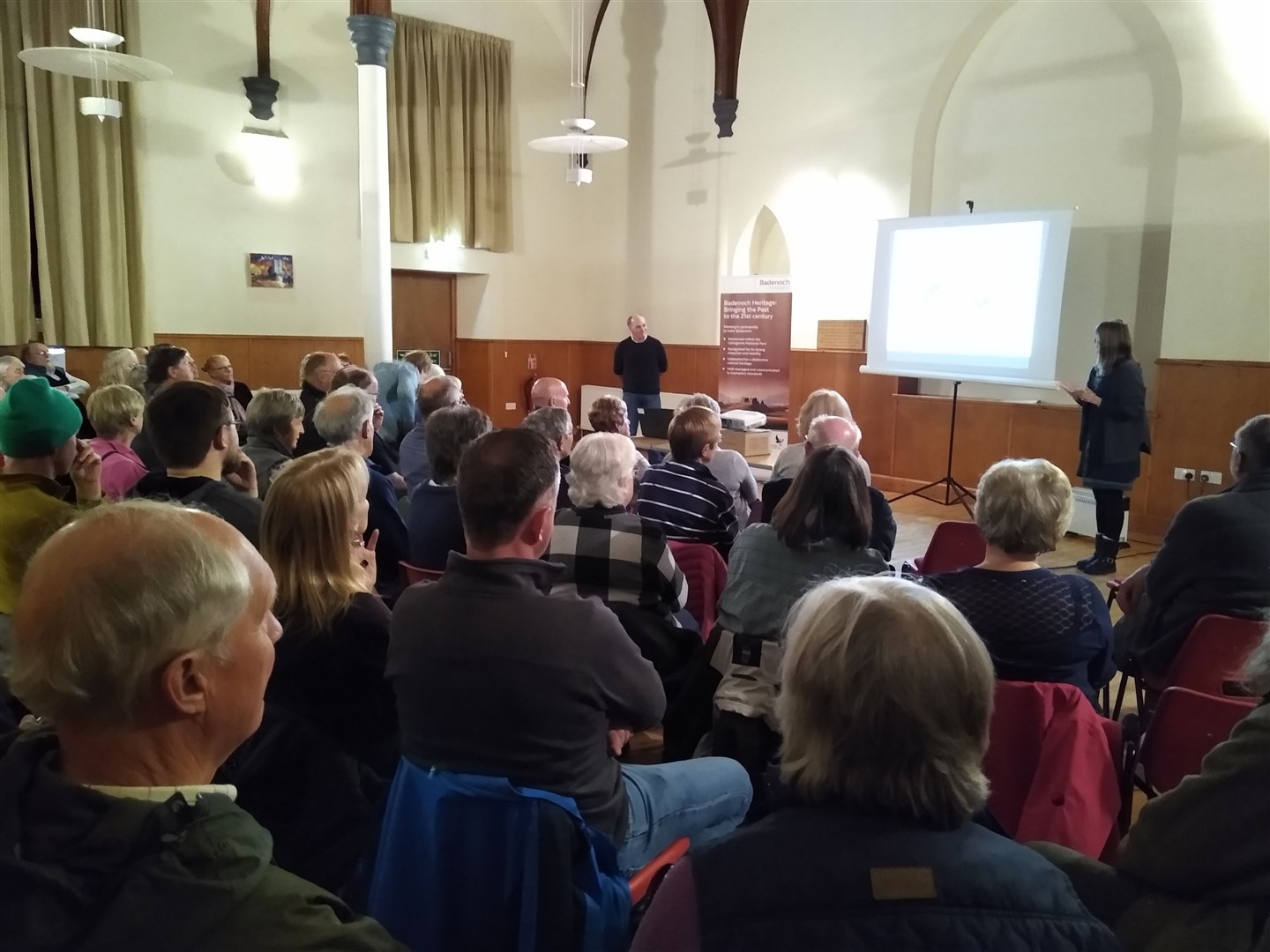 An audience of around 60 local residents packed Talla nan Ros to hear an update from Steven Birch on the findings, introduced by Lynn Fraser from the Badenoch Great Place Project.