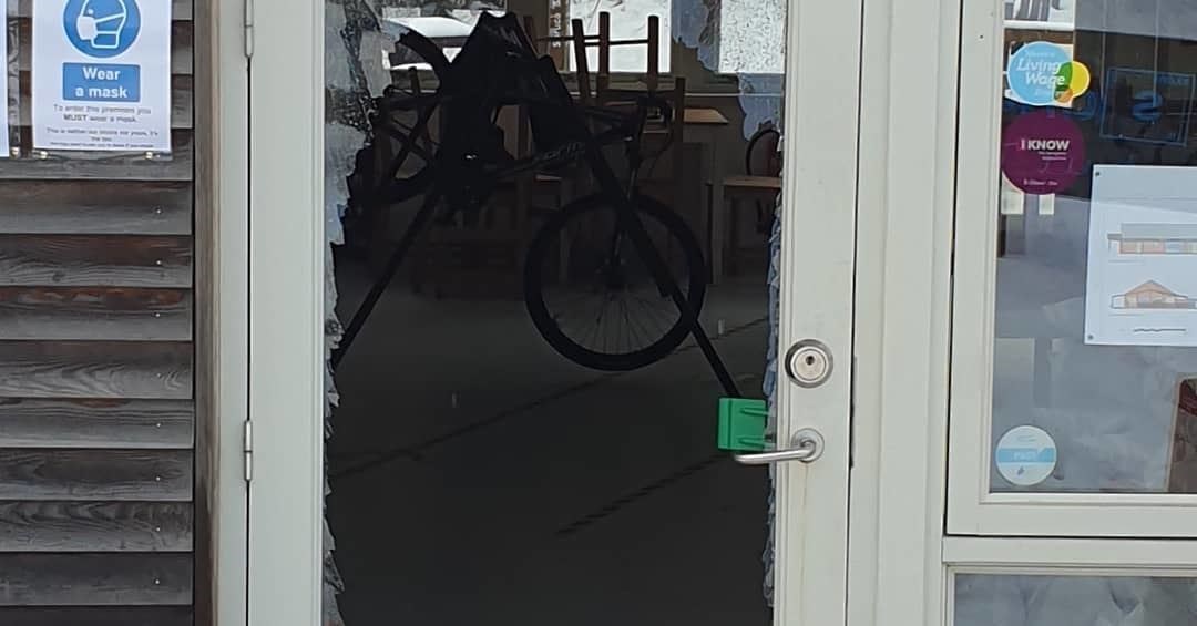 Smashed: the Wee Bike Hubb at Laggan
