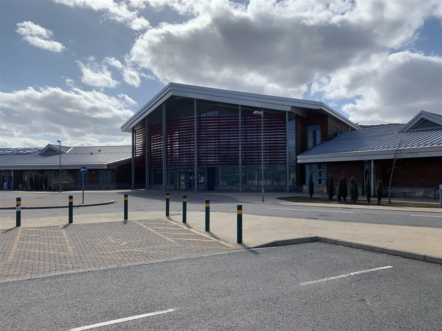 Aviemore Primary School will be closed tomorrow along with other junior schools in the region.