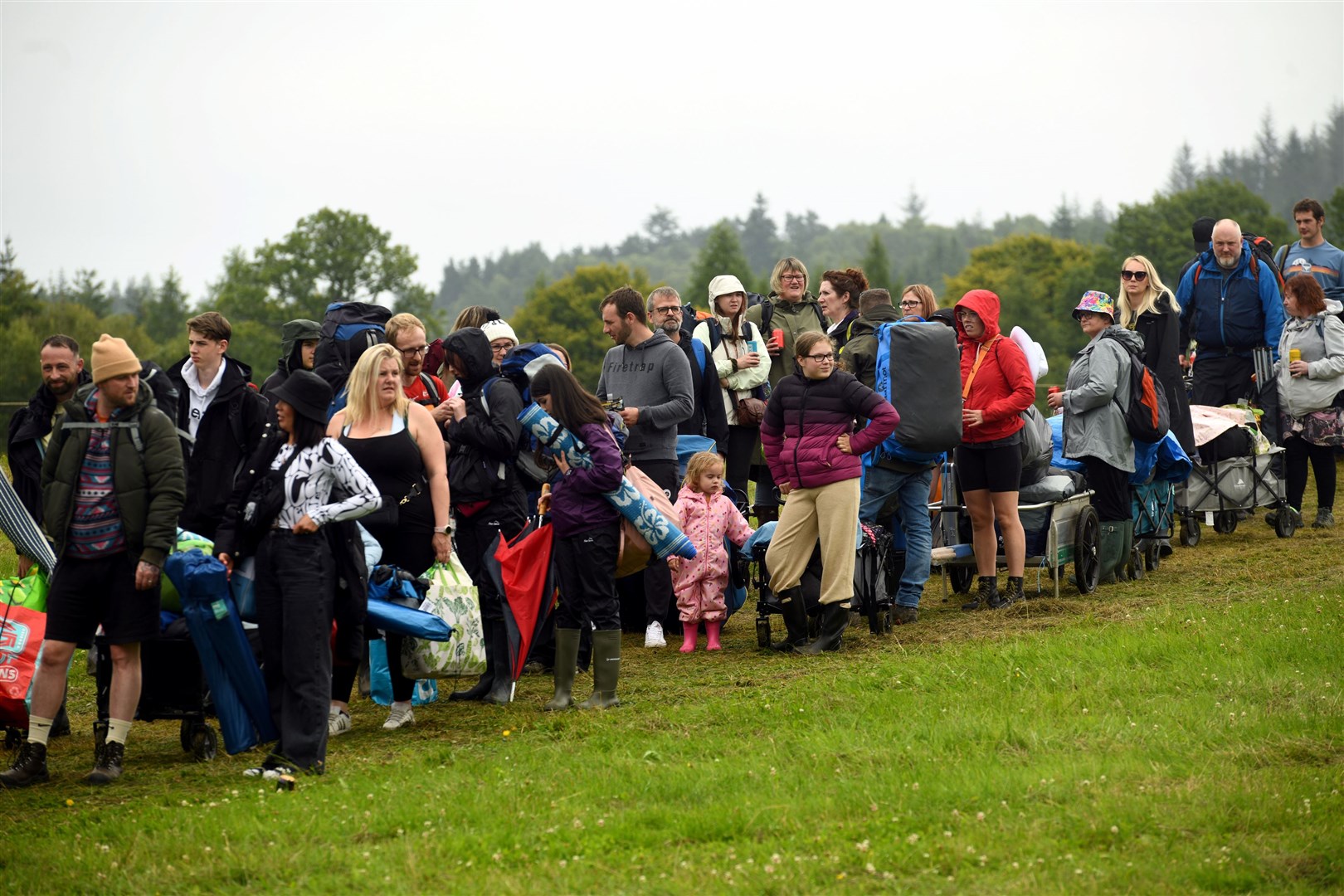 Queues to get in to Belladrum. Picture: James Mackenzie.