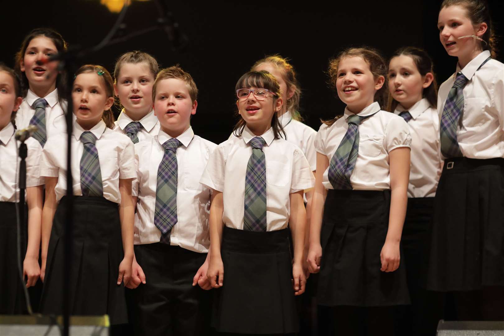 Picture shows Choir from Bun-sgoil Ghàidhlig Inbhir Nis, the Highland’s first designated purpose-built all Gaelic school. performing on stage at the special Our Language, Our Music concert will feature an all-star line-up of guest musicians. Notable fiddle player Duncan Chisholm, award-winning multi-instrumentalist Mairearad Green, Isle of Lewis piper and flautist James Duncan Mackenzie and the amazing Cànan’s Ar Cèol House Band will get toes tapping at the Empire Theatre, Eden Court at 7.30pm. There will also be a host of up and coming musical talent as young Gaelic musicians will take to the sfor the first time.