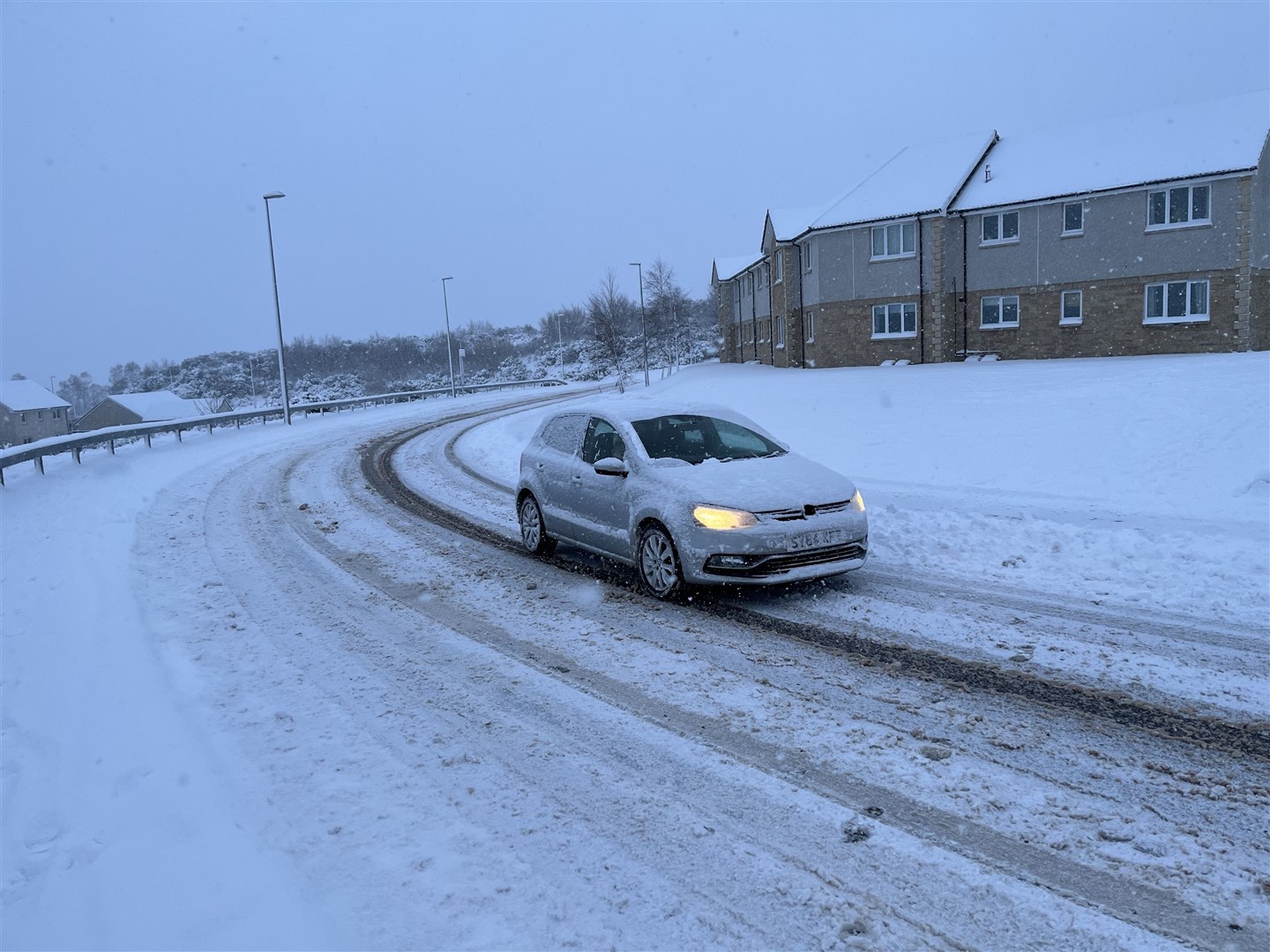 Snow in Milton of Leys in Inverness.