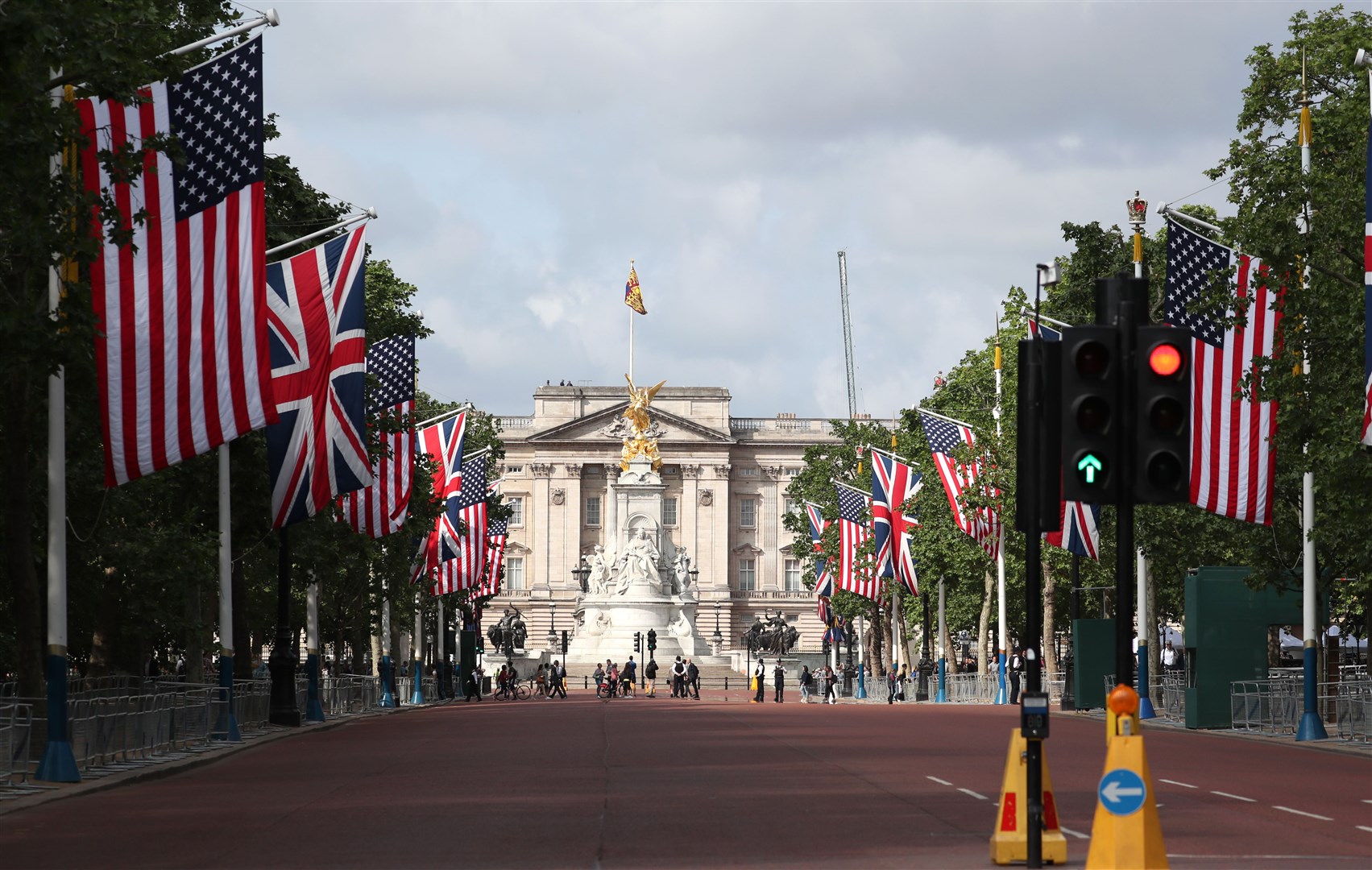 UK and US flags on The Mall leading up to Buckingham Palace, London (Steve Parsons/PA)