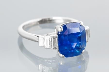 The ring which will boost the Highland Hospice's coffers by nearly £20,000
