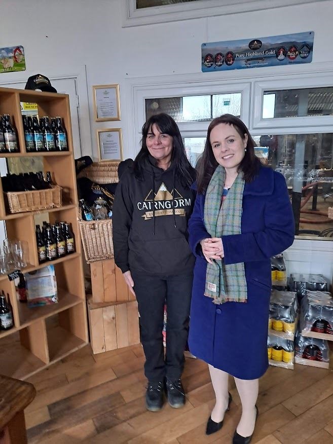 Kate Forbes (right) on the SNP leadership campaign trail at the Cairngorm Brewery in Aviemore, pictured with managing director Sam Faircliff.