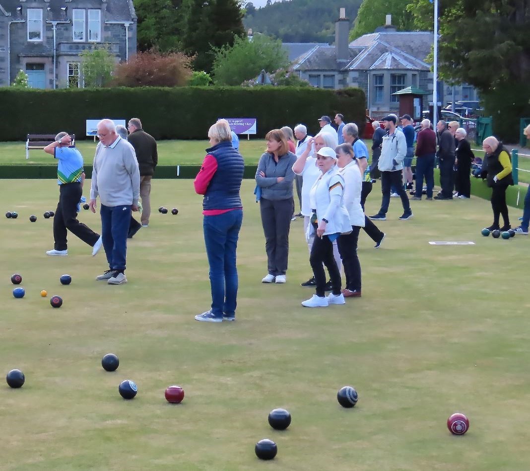 Everyone is invited along to give the game a go tomorrow (Saturday) at Grantown Bowling Club on the town's Heathfield Road.