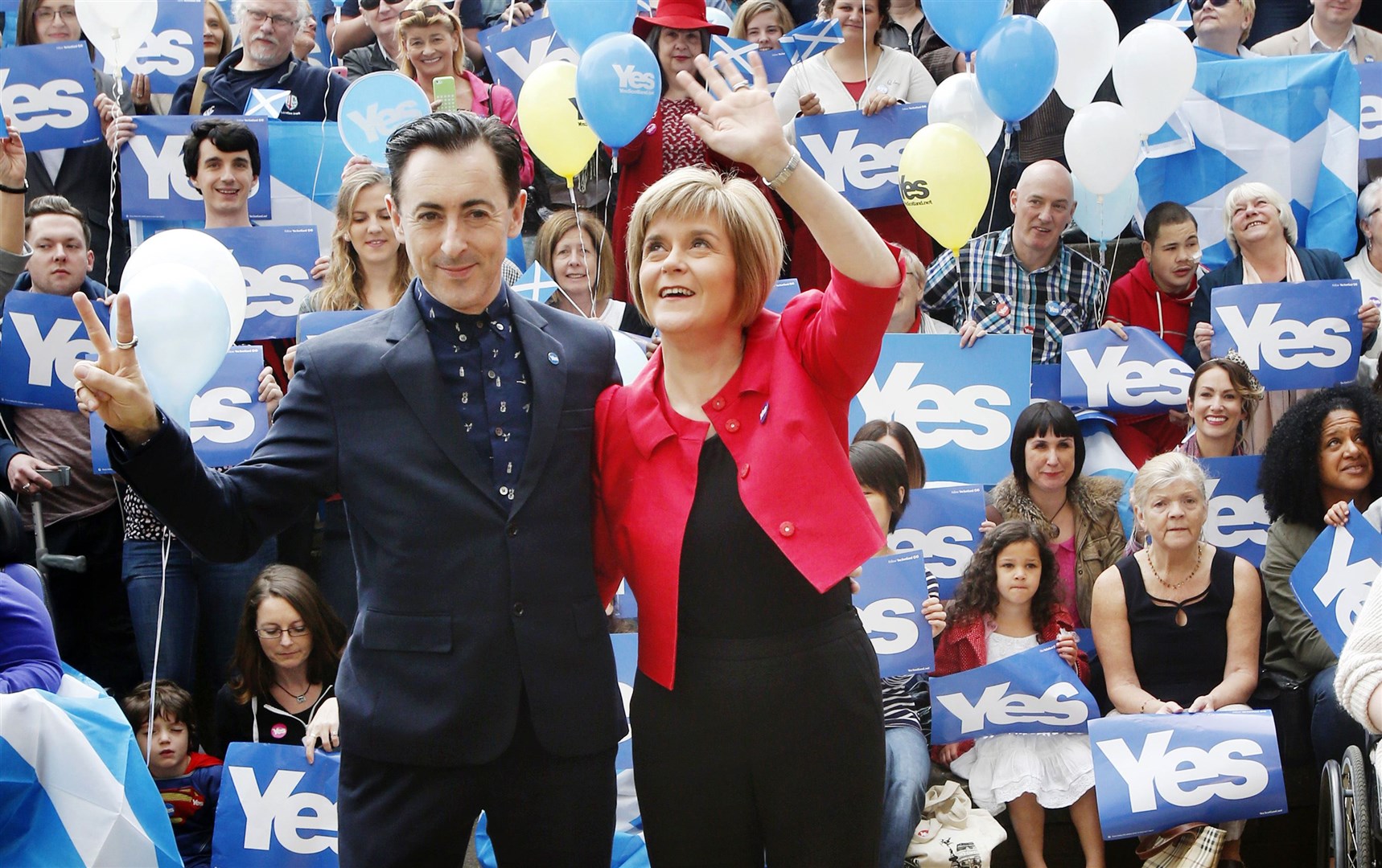 With Scottish actor Alan Cumming outside the Yes Kelvin campaign hub in Glasgow ahead of the Scottish independence referendum vote (Danny Lawson/PA)