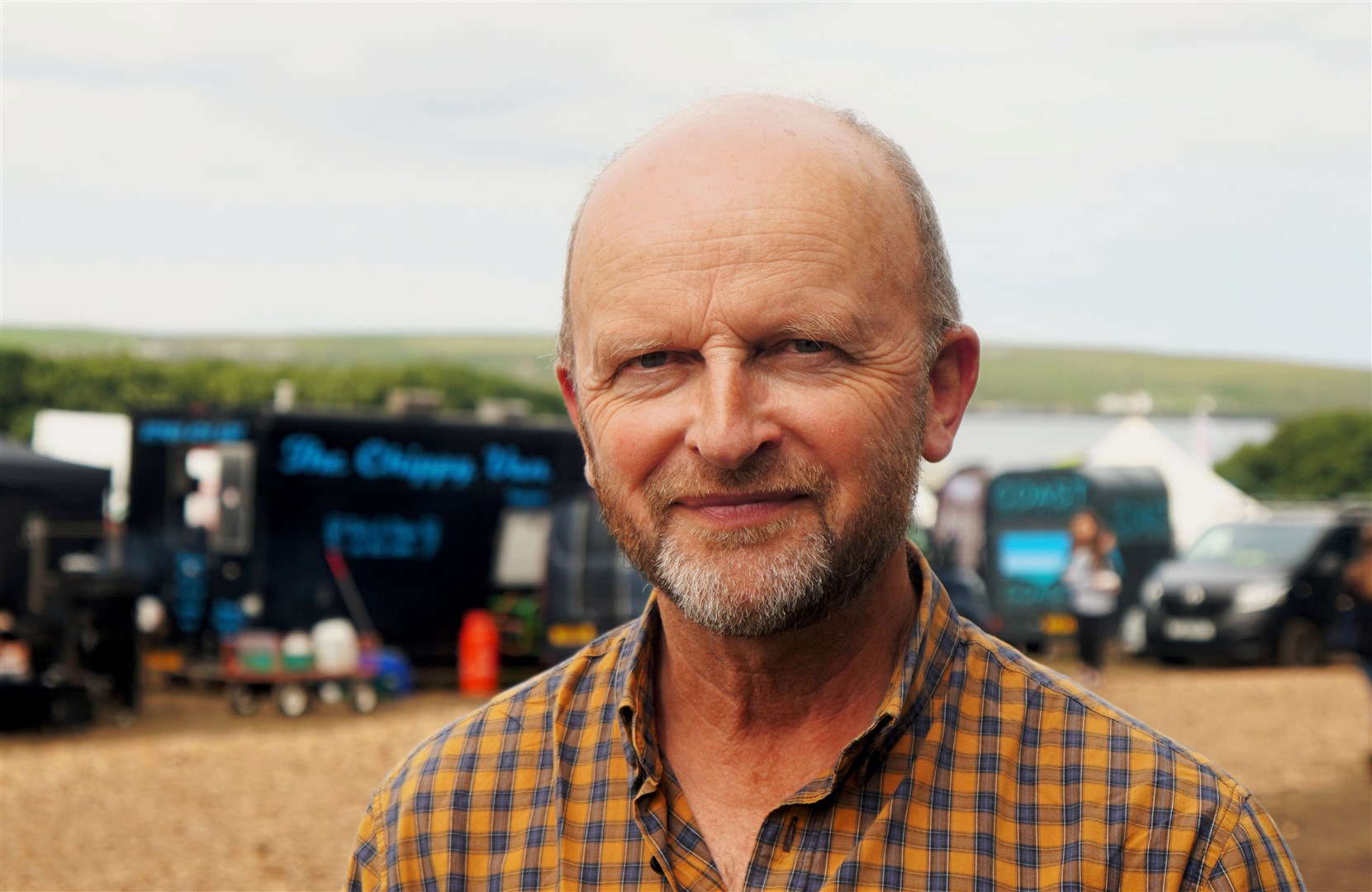 Cllr Reiss responded later, saying: “I asked a simple and straightforward question about a practical matter, namely roads maintenance. The answer is slippery, vague and pathetic.