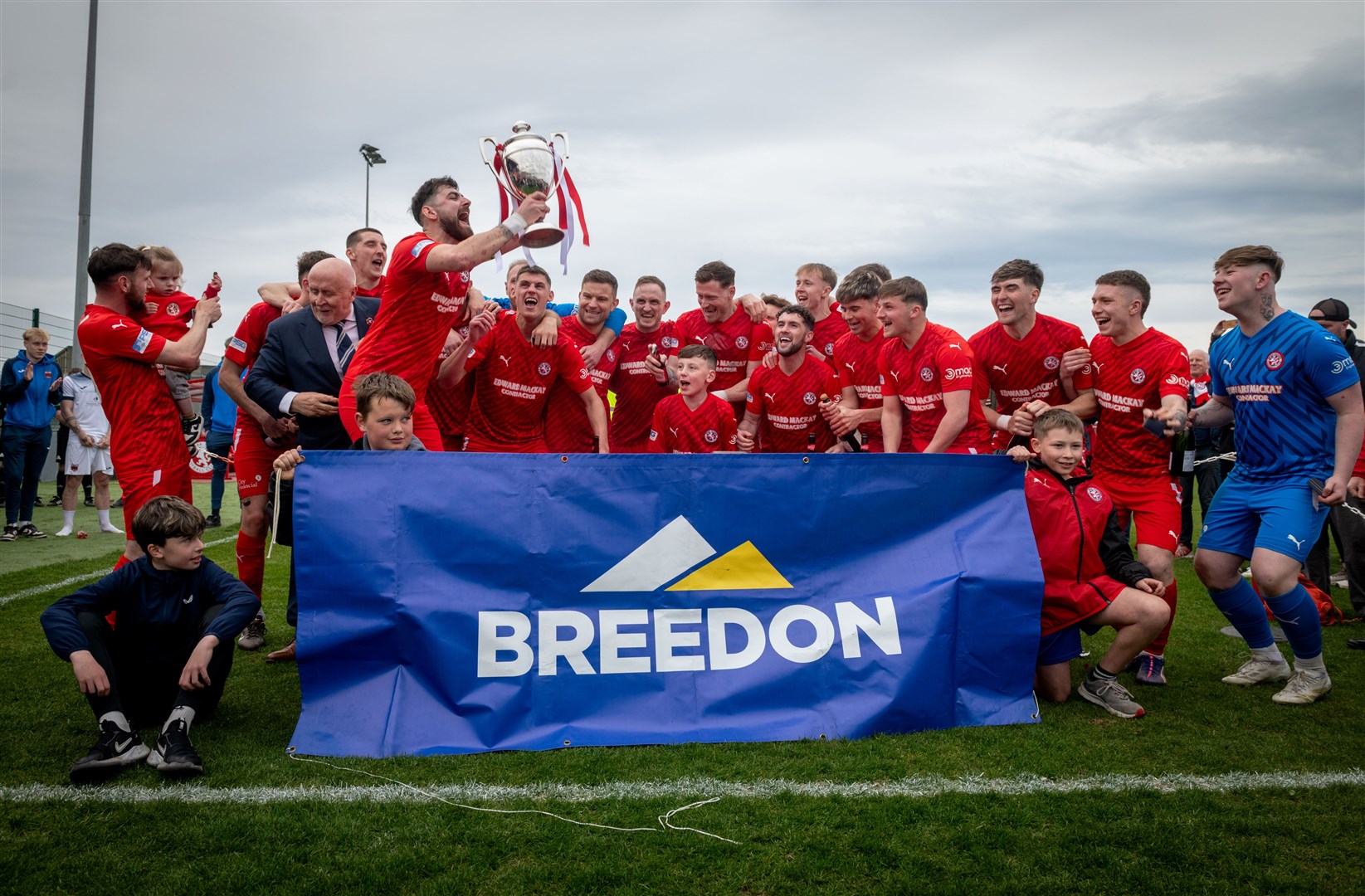 Brora Rangers celebrate winning the Highland League. Picture: Callum Mackay