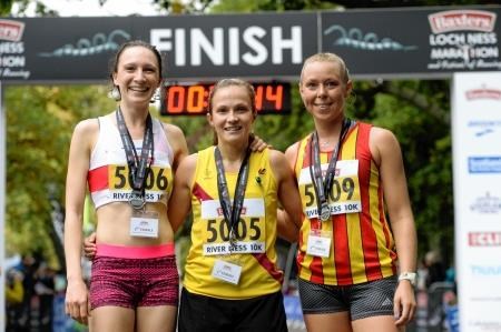 Jenny Bannerman (centre) on the podium with Halina Rees (left) and Dani Nimmock in 2017.